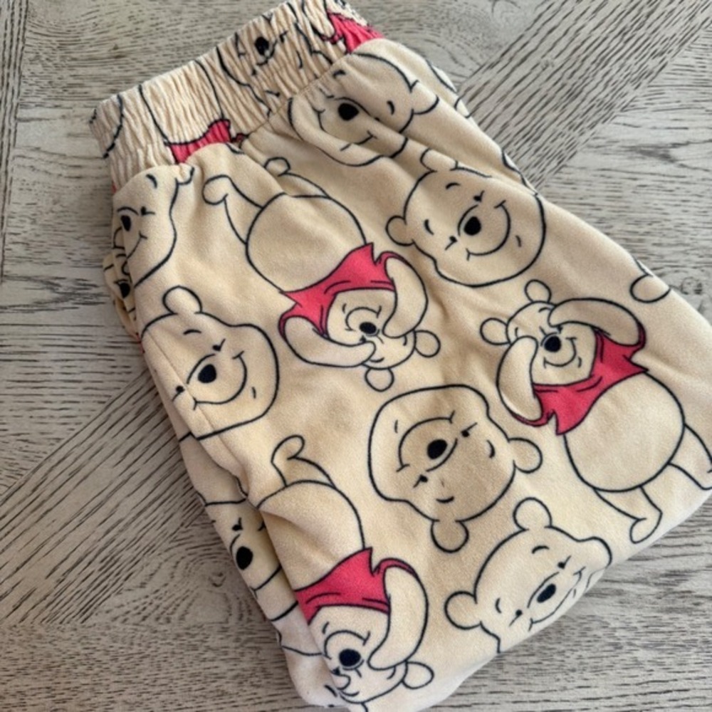 Disney Women's XS Cream Red Elastic Waist Winnie the Pooh Pajama Pants Sleepwear
